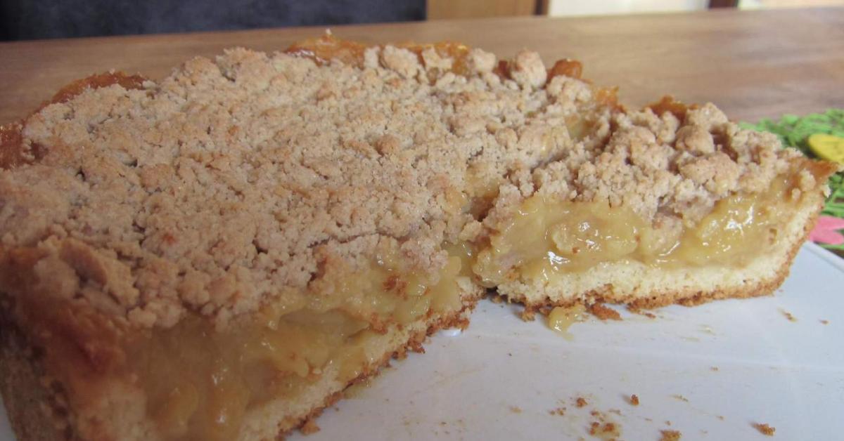 Turbo Apfelkuchen mit Pudding &amp; Zimtstreusel! Der BESTE! von . Ein ...