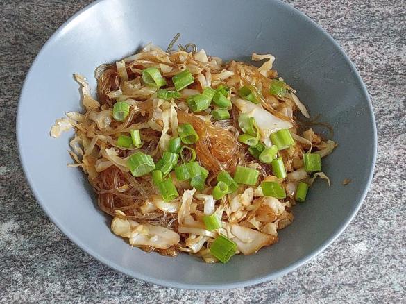 Glasnudeln mit Asia - Spitzkohl - ALL IN ONE