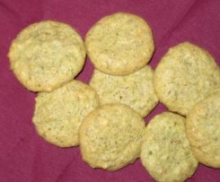 Pistazien-Kokos-Mandel-Makronen - Weihnachtsplätzchen