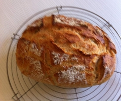 Bauenbrot aus dem Römertopf