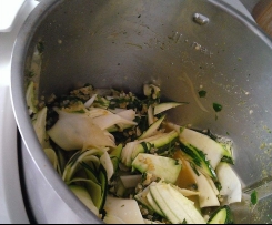 Bulgur-Spinat-Zucchini-Rucola mit Feta Veggie, gesund, low fat