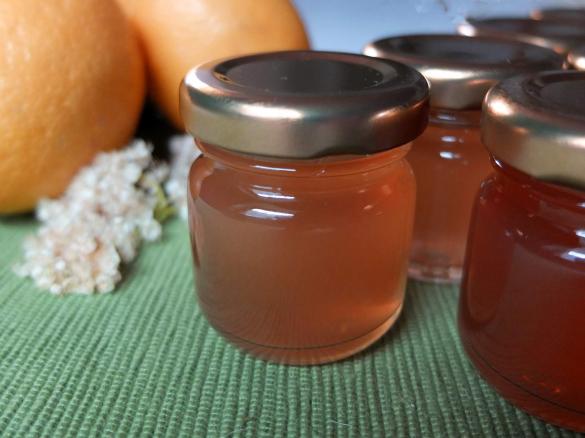 Zitronen-Holunderblüten-Gelee