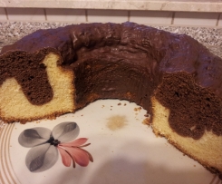 Marmorkuchen mit Eierlikör