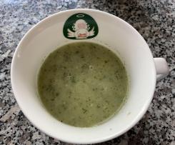 Kalorienarme Gurkensuppe