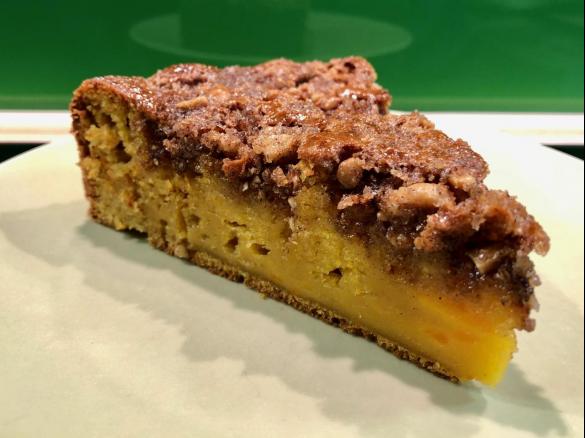 Kürbiskuchen mit Walnussstreuseln - saftig