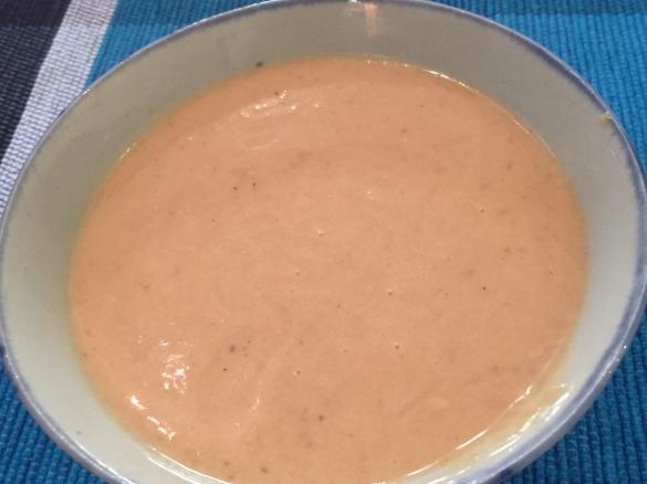 Kalte Nektarinen-Suppe