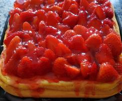 Käsekuchen mit Erdbeeren