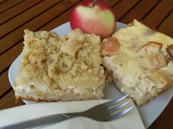  Ungeschälter, geraspelter Hefe Apfelkuchen