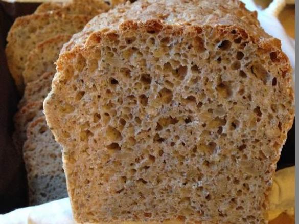 Chia-Quinoa-Dinkelbrot