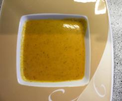 Low carb Tomatensuppe cremig