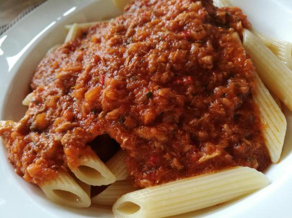 Penne / Nudeln mit Thunfischsosse