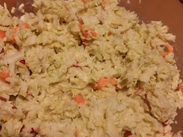 Chinakohl-Karotten-Apfelsalat