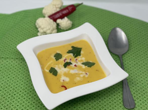 Kurkuma-Blumenkohlsuppe