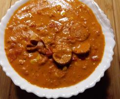 Deftiges Wurstgulasch