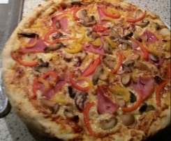 Pizzateig für Ofen und Pizzastein