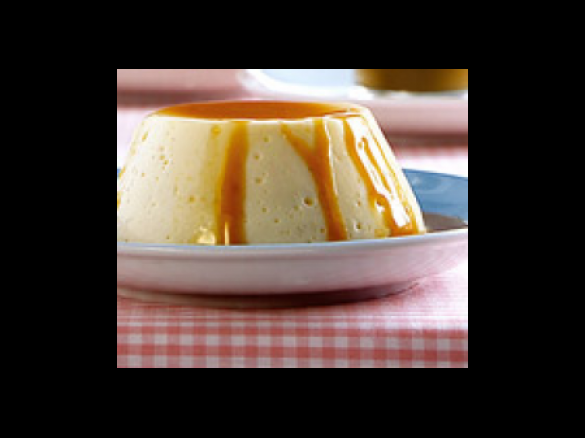 Variation von Holunderblüten-Quark-Mousse