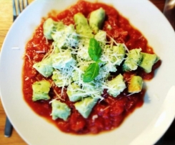 Ricotta-Kräuter-Gnocchi