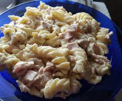 Nicoles total leckere Spaghetti mit Schinken-Sahnesauce