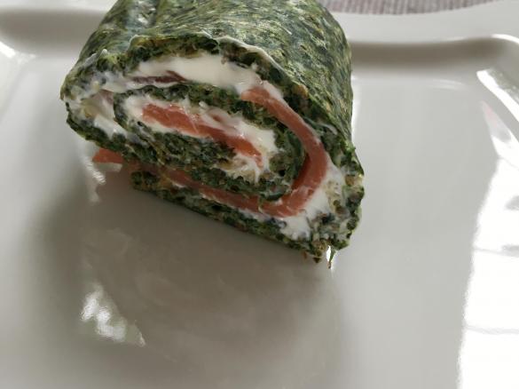 Spinat-Lachs-Rolle (Low Carb)