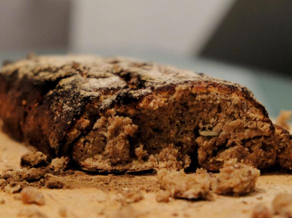 Kokos-Malz-Dinkel-Brot