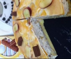 Sommerleichte Pfirsich-Maracuja-Joghurtschokolade-Torte