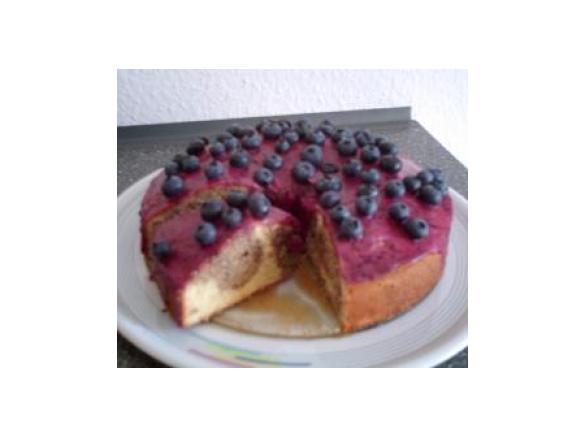 Marmorierte Heidelbeer-Torte