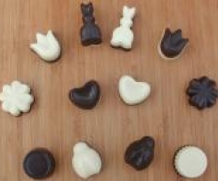 Schokolade in schwarz und weiß