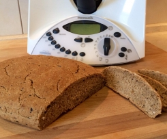 Roggen-Dinkel Brot