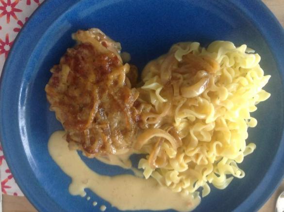 Zwiebelsahneschnitzel ohne "fix"