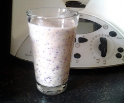 cooler Heidelbeershake 