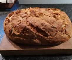 Sauerteigbrot aus dem Bräter