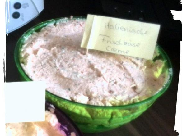 Italienische Frischkäsecreme