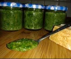 Petersilienpesto mit Walnüssen