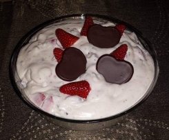 Erdbeer-Mascarponequark mit einem Hauch Amaretto