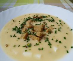 Spargelcremesüppchen