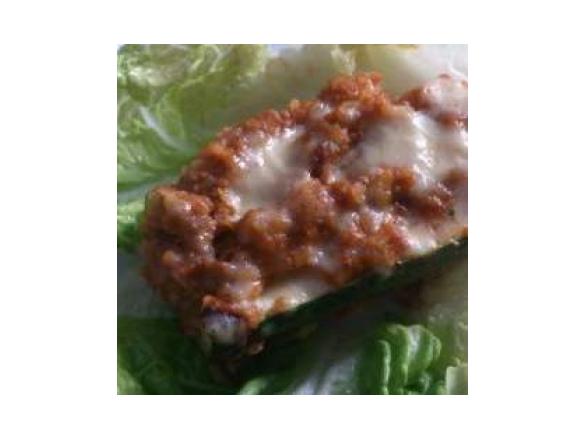 Zucchinischiffchen mit Hackfleisch und Bulgur