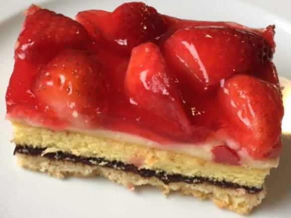 Weltbester Erdbeerkuchen für Angeber ;-)
