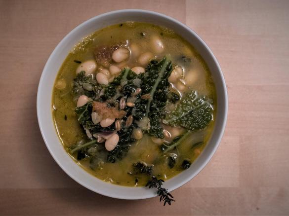 Bohnen-Dinkel-Wirsing-Eintopf vegan