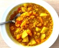 Winterlicher Kürbis- und Gemüseeintopf