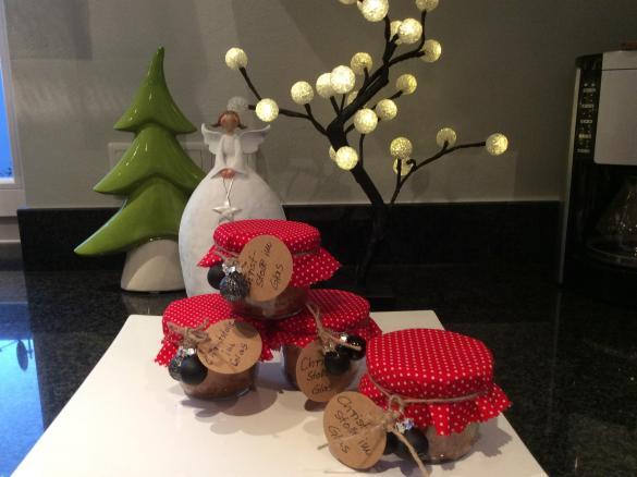 Christstollen im Glas