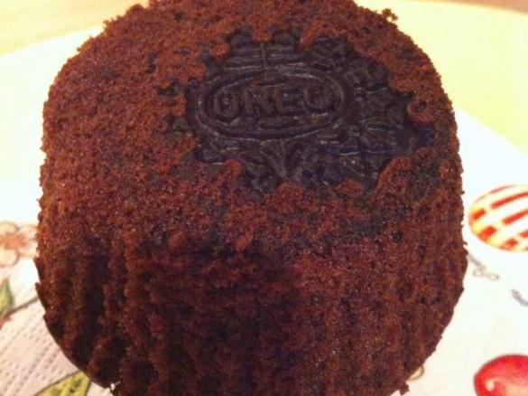 Upsidedown Oreomuffins