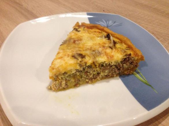 Hackfleischquiche mit Kürbisteig