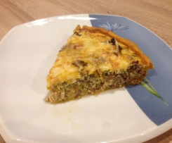 Hackfleischquiche mit Kürbisteig