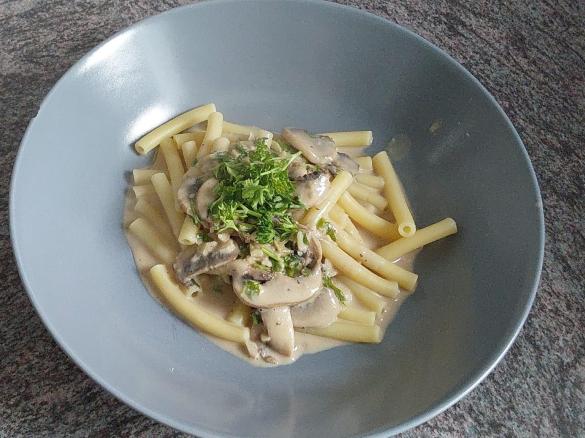 Pilz - Rucola - Rahmsosse mit Nudeln