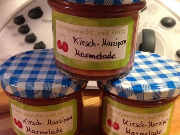 Kirsch-Marzipan Marmelade "kleine Portion"