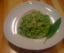 Frühlingsgrüne Bärlauchspätzle
