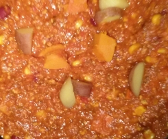 Veganes Chili mit Kürbis und Kartoffeln