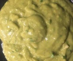 Asiatischer Avocado Dip