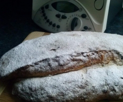Christstollen mit Marzipankern