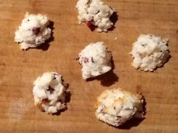 Kokos- Blüten- Makronen